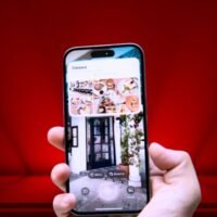 iPhone 17